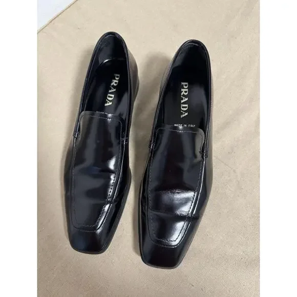 Prada Shoes Mens Size 6.5 Black Spazzolato Leather Loafer  display picture 2